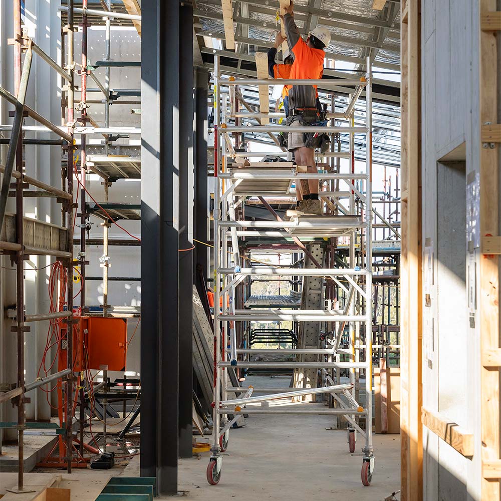 Mobile scaffolding hire